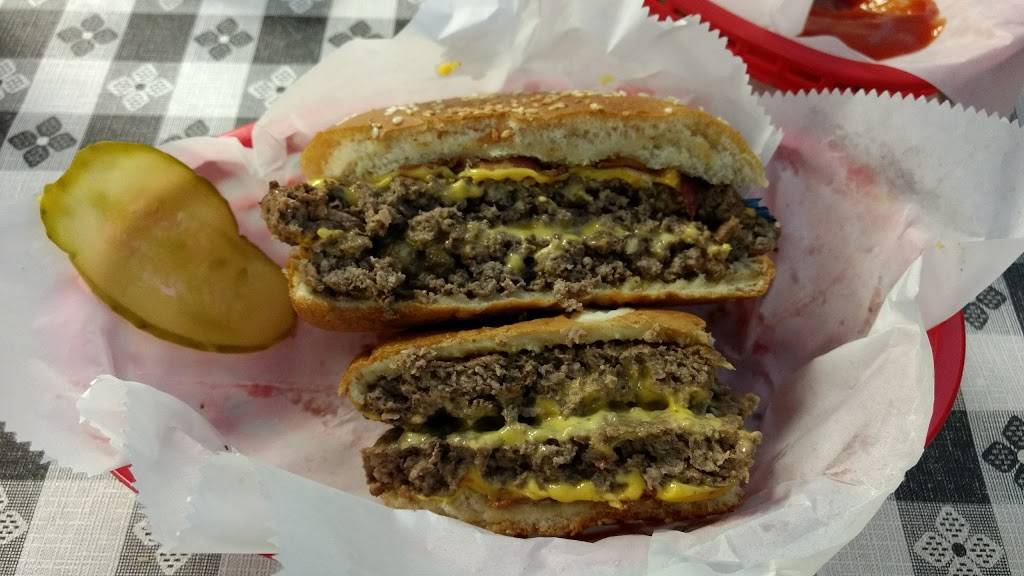 Armandos Restaurant | restaurant | 7032 Lee Hwy, Chattanooga, TN 37421, USA | 4238550772 OR +1 423-855-0772