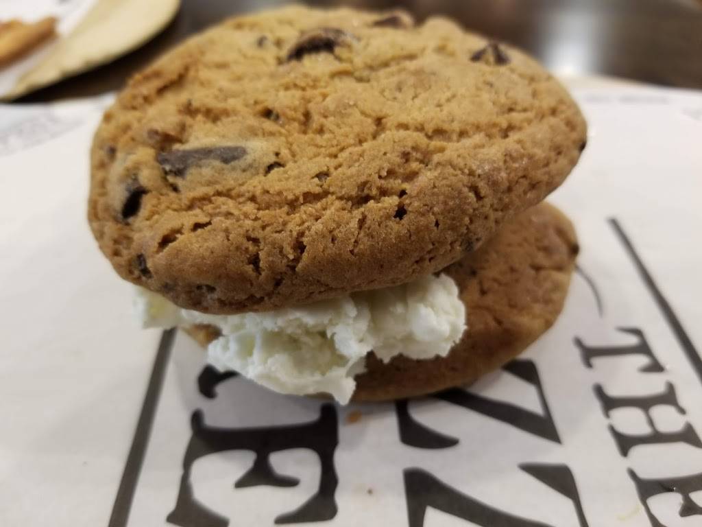 The Pizza Press | restaurant | 1500 E Village Way #2197, Orange, CA 92865, USA | 7142025393 OR +1 714-202-5393