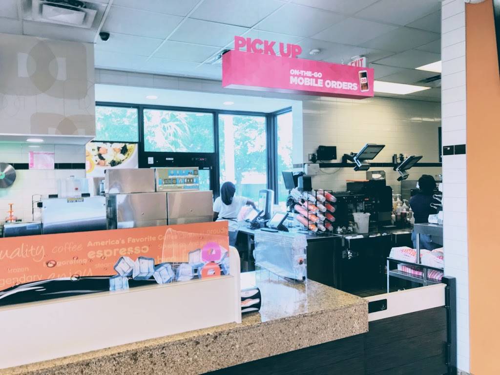 Dunkin | bakery | 273 W Hillsboro Blvd, Deerfield Beach, FL 33441, USA | 9545310709 OR +1 954-531-0709