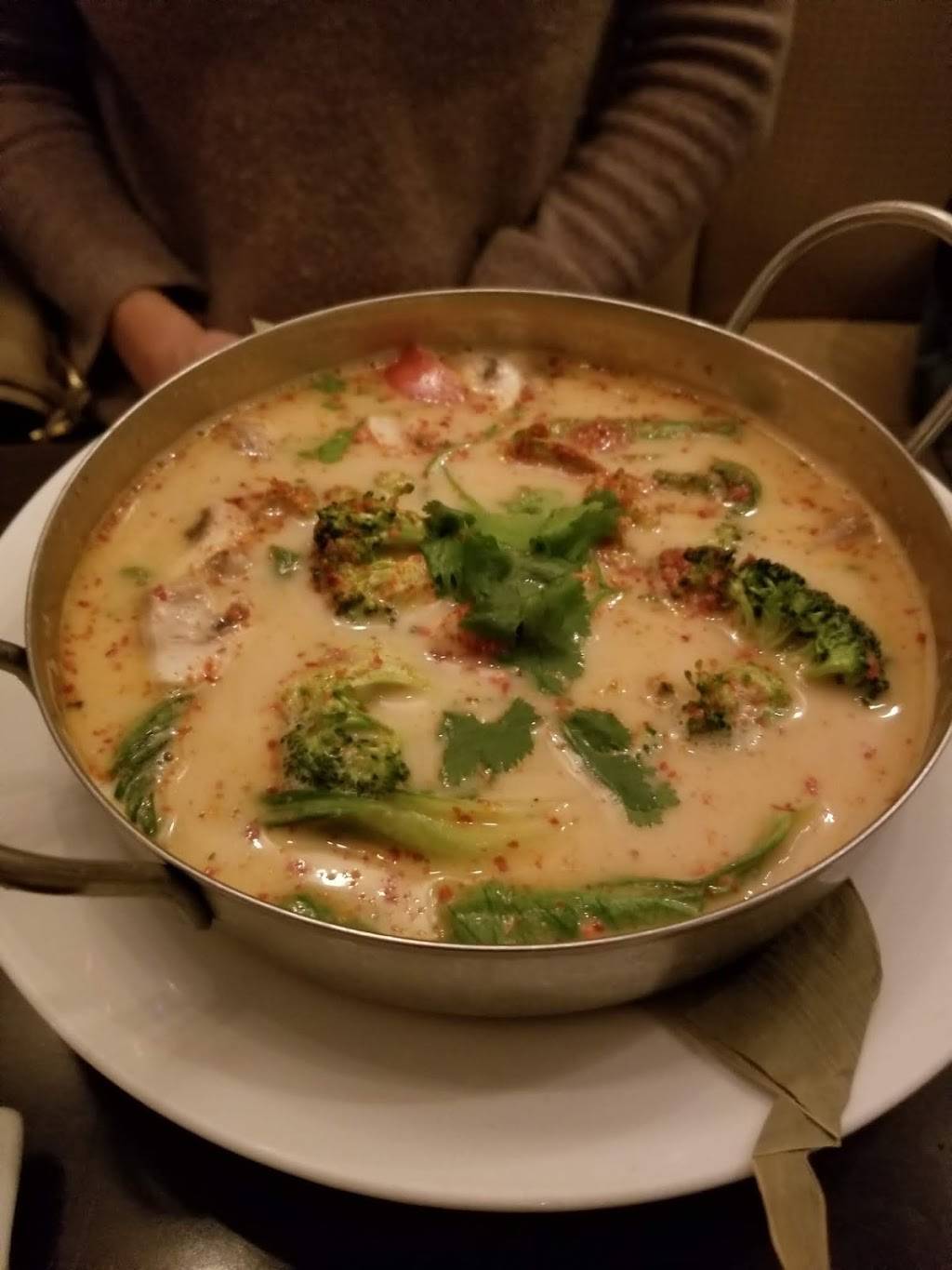 Thai Society restaurant | restaurant | 1070 N El Camino Real suite b, Encinitas, CA 92024, USA | 7606328770 OR +1 760-632-8770