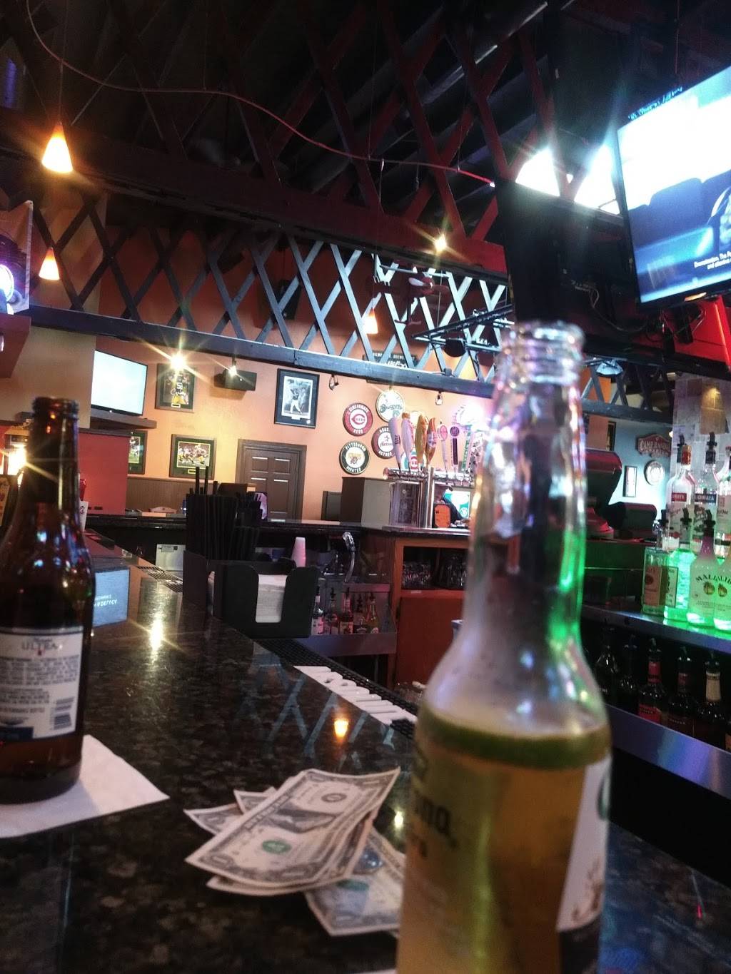 Antonios Sports Bar & Grille | night club | 18 W Mill St, Plymouth, WI 53073, USA | 9208935105 OR +1 920-893-5105