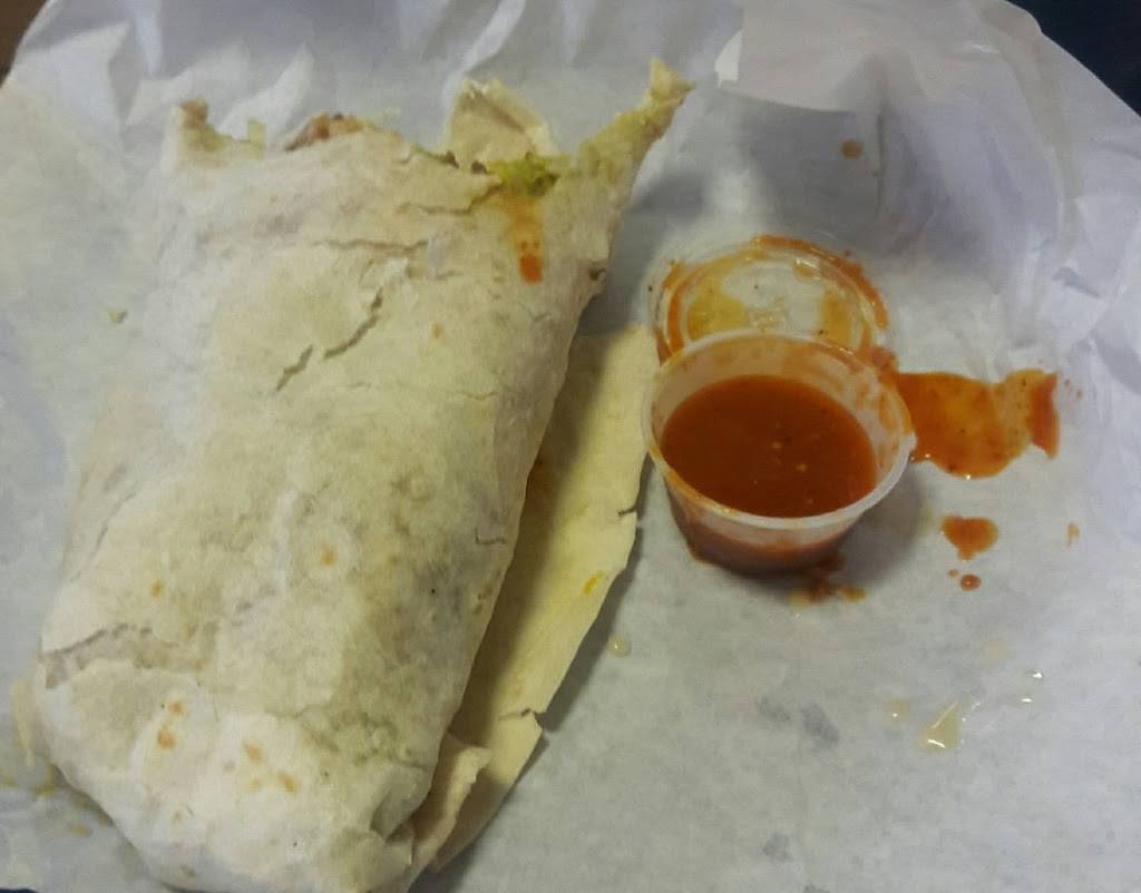 Albertos Mexican Food | restaurant | 24 W Yokuts Ave, Stockton, CA 95207, USA | 2099515858 OR +1 209-951-5858