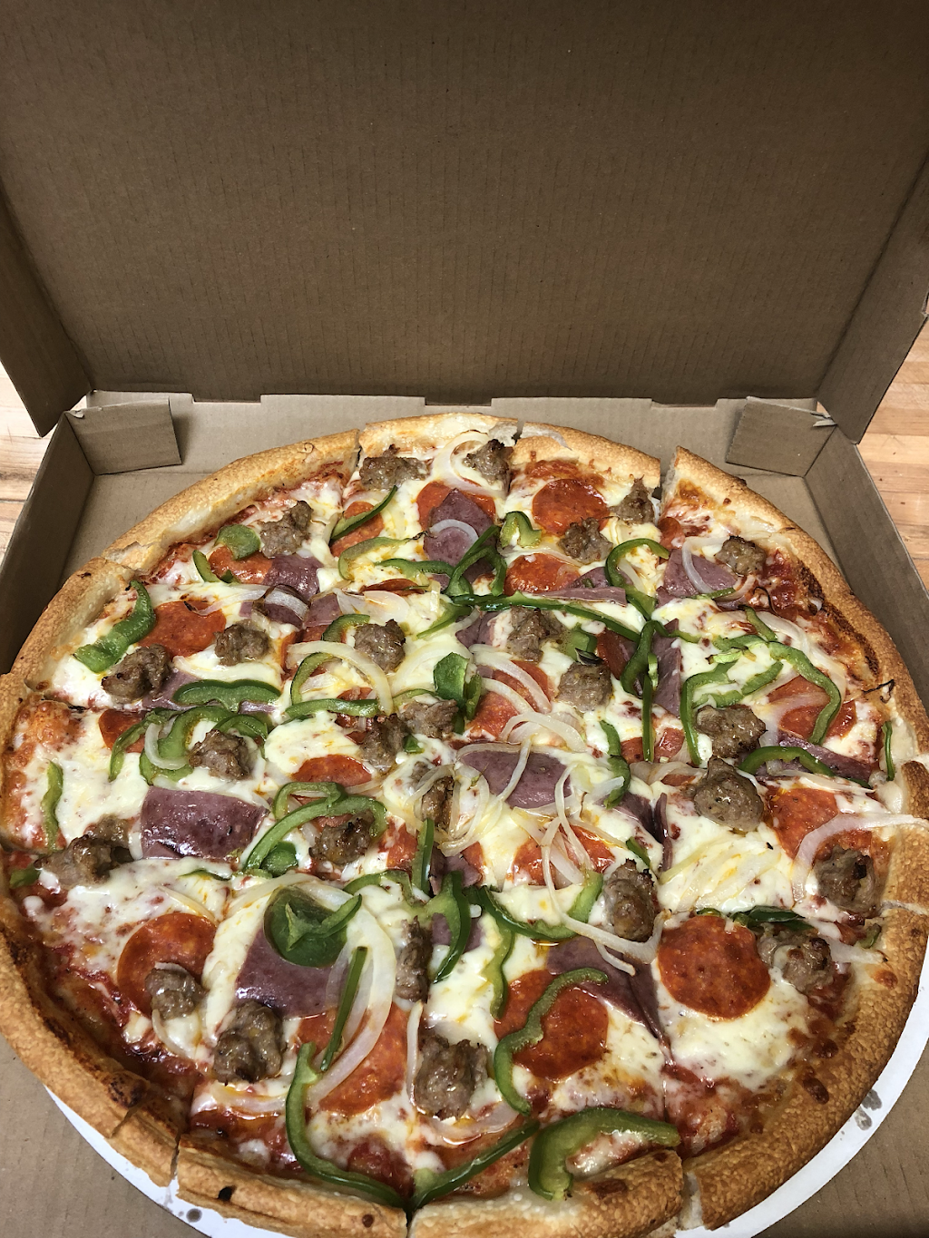 Country Pizza Italian Grill | restaurant | 25856 US Hwy 19 N, Clearwater, FL 33763, USA | 7277962318 OR +1 727-796-2318