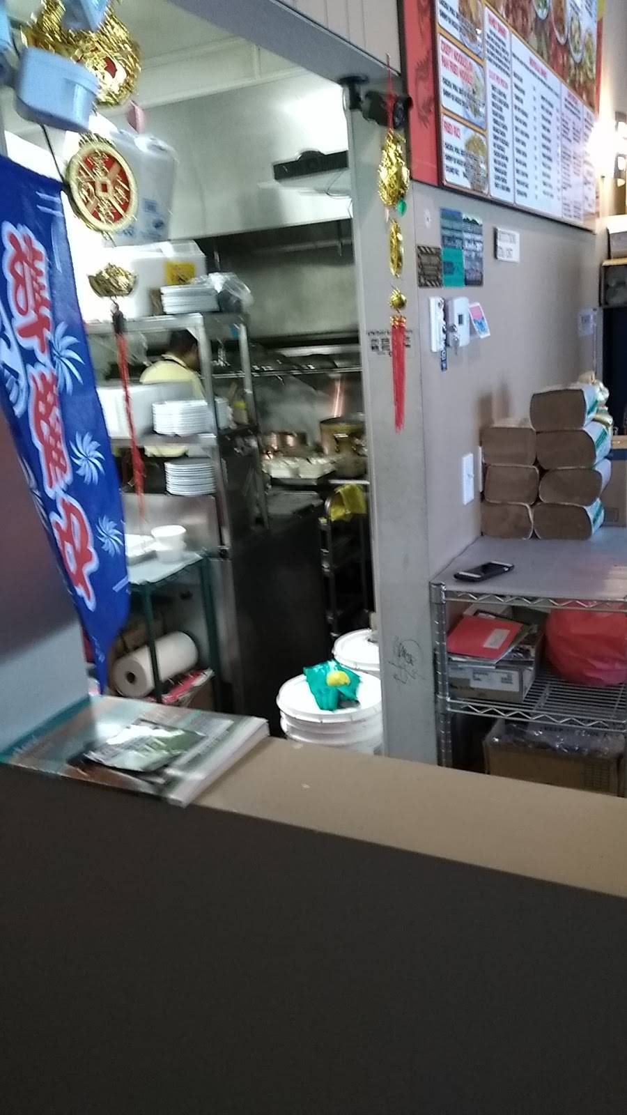 Red Wok | restaurant | 575 E UT-138 ste 100, Stansbury Park, UT 84074, USA | 4358829917 OR +1 435-882-9917