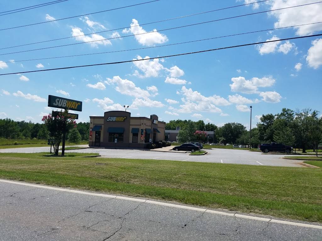 Subway | restaurant | Fairforest Rd #9051, Spartanburg, SC 29301, USA | 8645878150 OR +1 864-587-8150