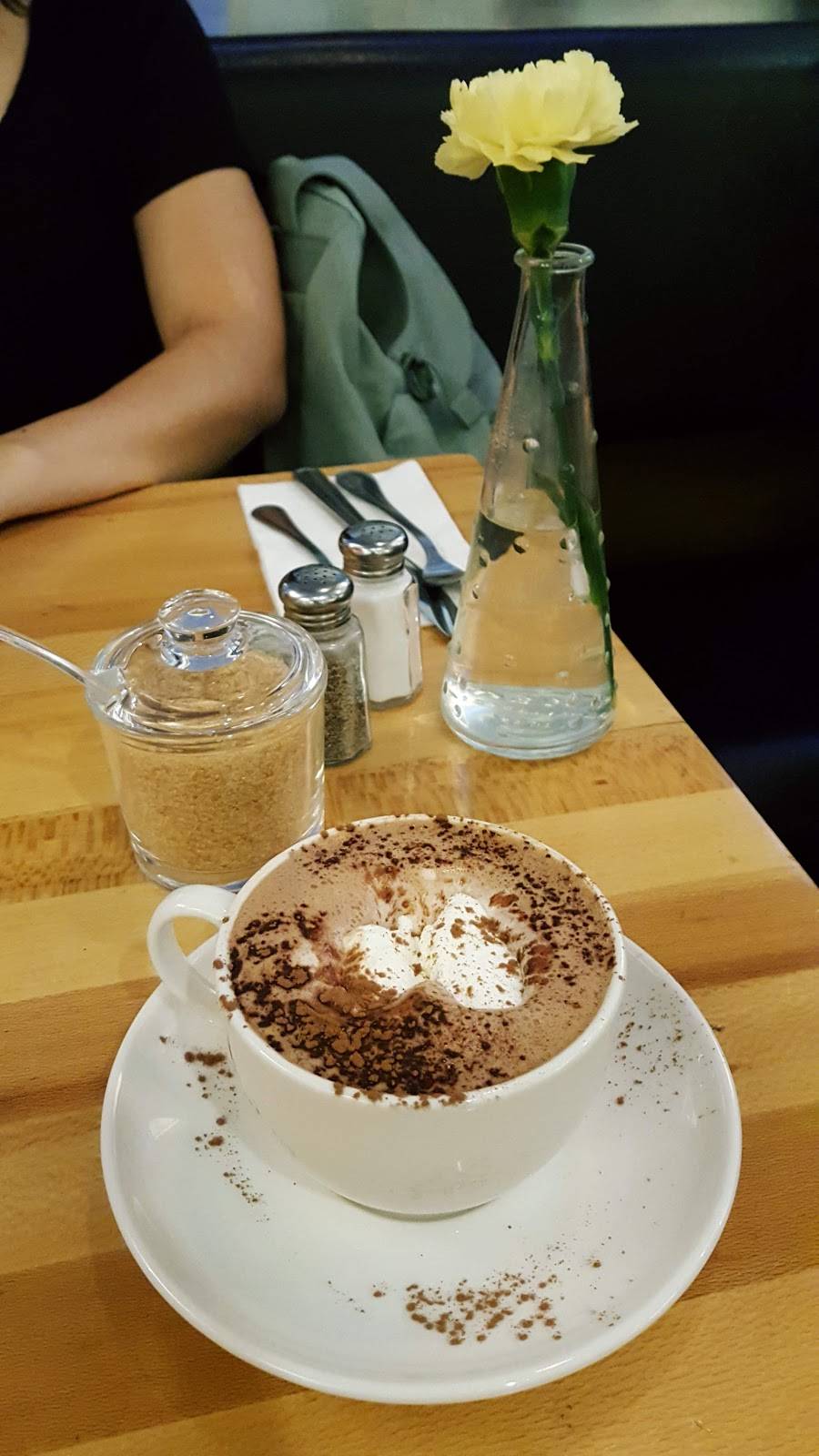 Cafe Dewitt | cafe | 215 N Cayuga St #76, Ithaca, NY 14850, USA | 6072733473 OR +1 607-273-3473