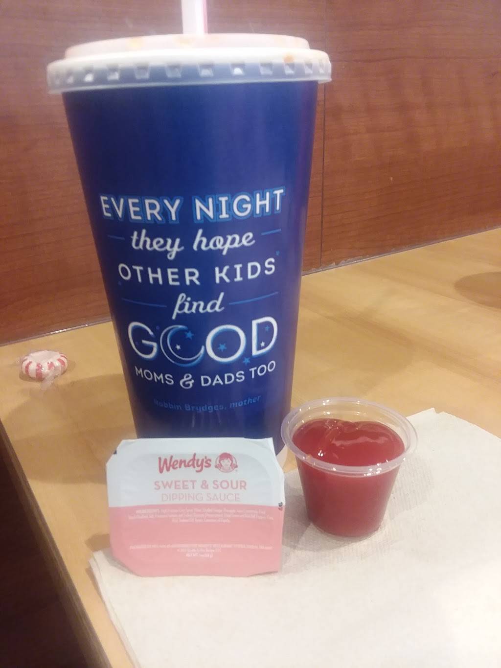 Wendys | restaurant | 2423 Pulaski Hwy, Newark, DE 19702, USA | 3023687220 OR +1 302-368-7220