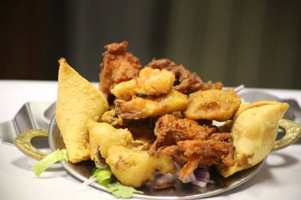 Saffron & Curry | restaurant | 2222 W Atlantic Ave, Delray Beach, FL 33445, USA | 5612702069 OR +1 561-270-2069