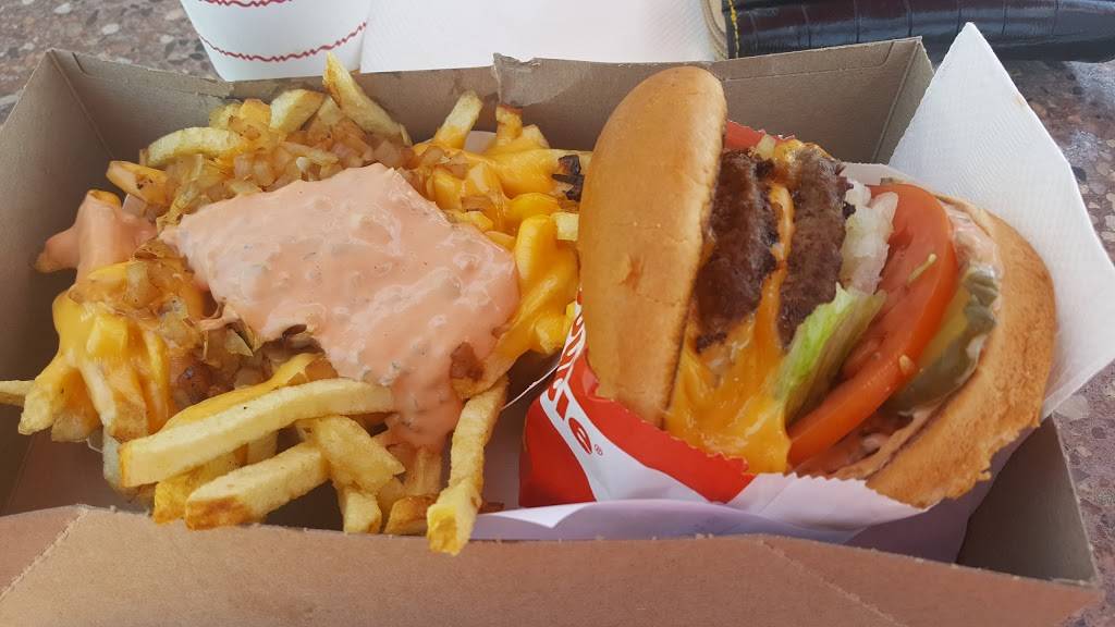 In-N-Out Burger | restaurant | 5820 Bellflower Blvd, Lakewood, CA 90713, USA | 8007861000 OR +1 800-786-1000