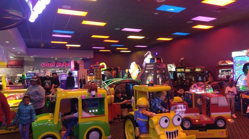 Peter Piper Pizza | meal takeaway | 5700 N Desert Blvd, El Paso, TX 79932, USA | 9158333000 OR +1 915-833-3000