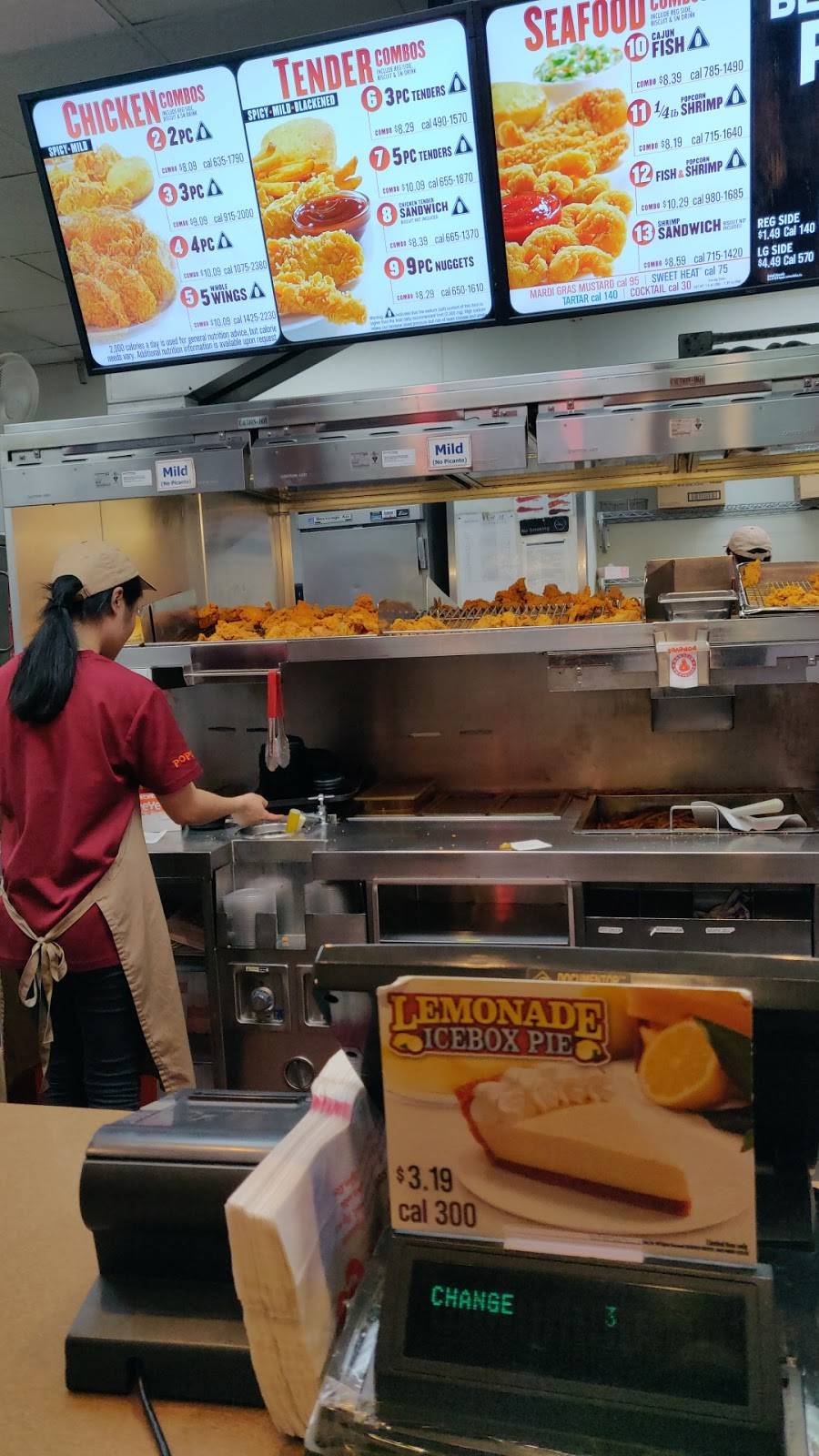 Popeyes Louisiana Kitchen | restaurant | 2010 86th St, Brooklyn, NY 11214, USA | 7183731061 OR +1 718-373-1061