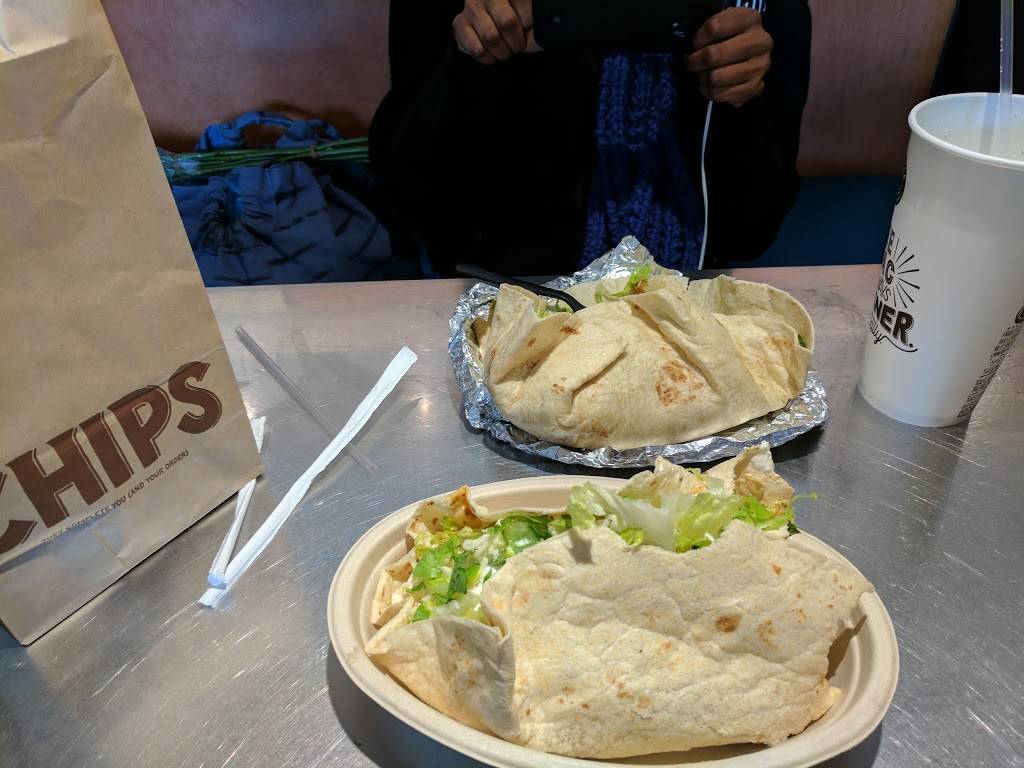 Chipotle Mexican Grill | restaurant | 2301 Georgia Ave NW Unit A, Washington, DC 20059, USA | 2023191391 OR +1 202-319-1391