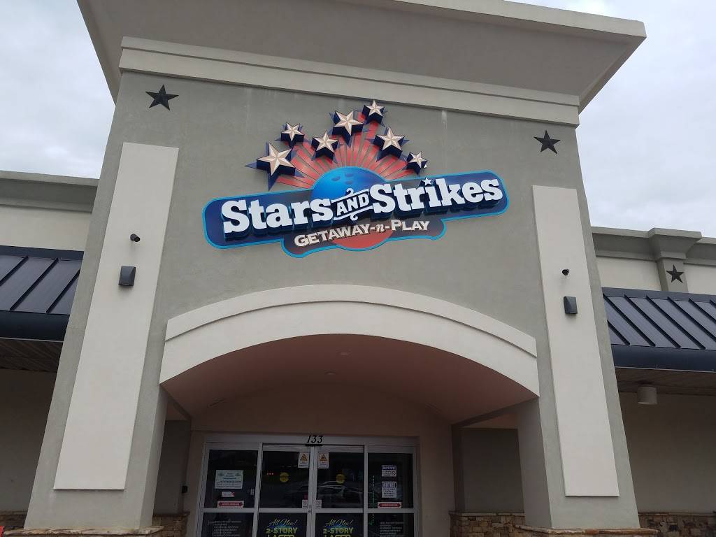 Stars and Strikes Family Entertainment Center | restaurant | 133 Merchants Square, Cumming, GA 30040, USA | 6789655707 OR +1 678-965-5707