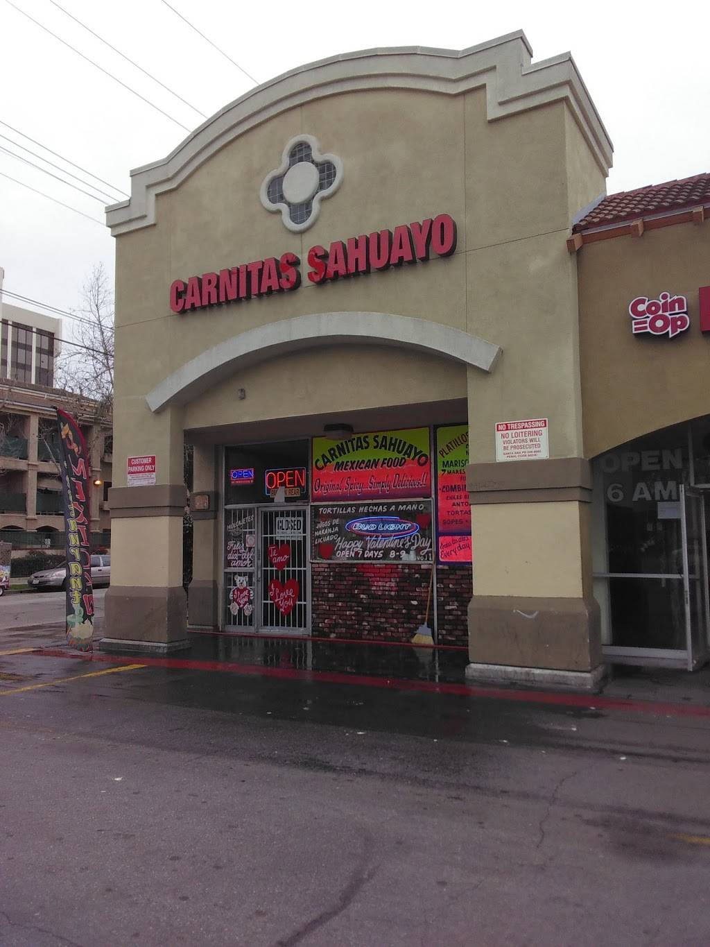 Carnitas Sahuayo | restaurant | 402 W 17th St, Santa Ana, CA 92706, USA | 7148340229 OR +1 714-834-0229