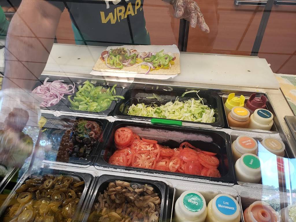 Subway | restaurant | 4830 Apex Hwy #55, Durham, NC 27713, USA | 9195446808 OR +1 919-544-6808