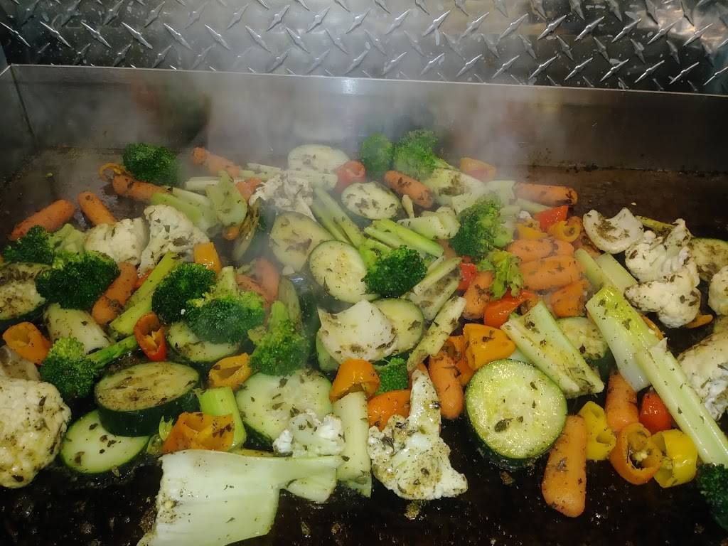 Torres calcano grocery | restaurant | 2080 Bellmore St, Philadelphia, PA 19134, USA | 2154261597 OR +1 215-426-1597