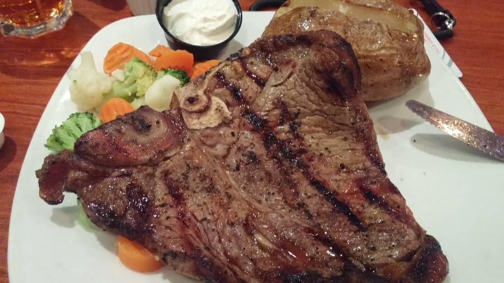 Shorelines Casino Thousand Islands | restaurant | 380 ON-2, Gananoque, ON K7G 2V4, Canada | 6133826800 OR +1 613-382-6800