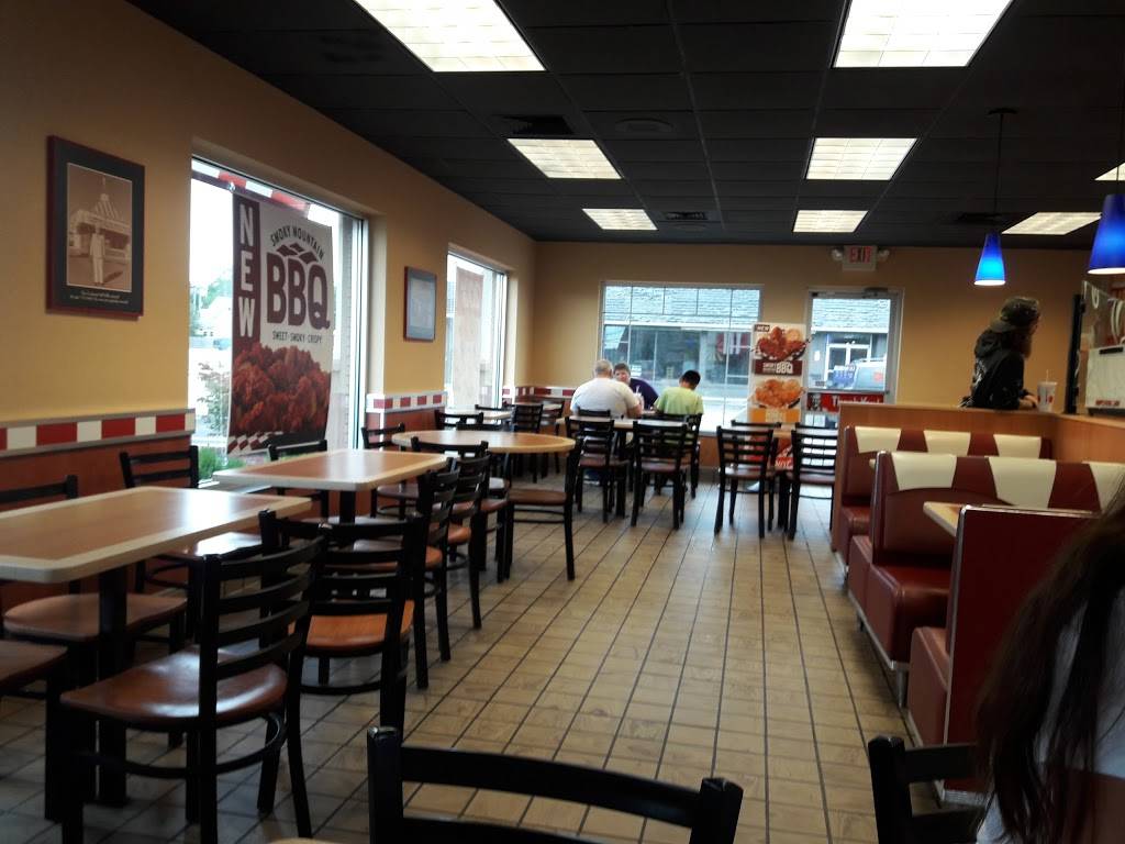 KFC | restaurant | 810 N Washington St, Kokomo, IN 46901, USA | 7654574511 OR +1 765-457-4511