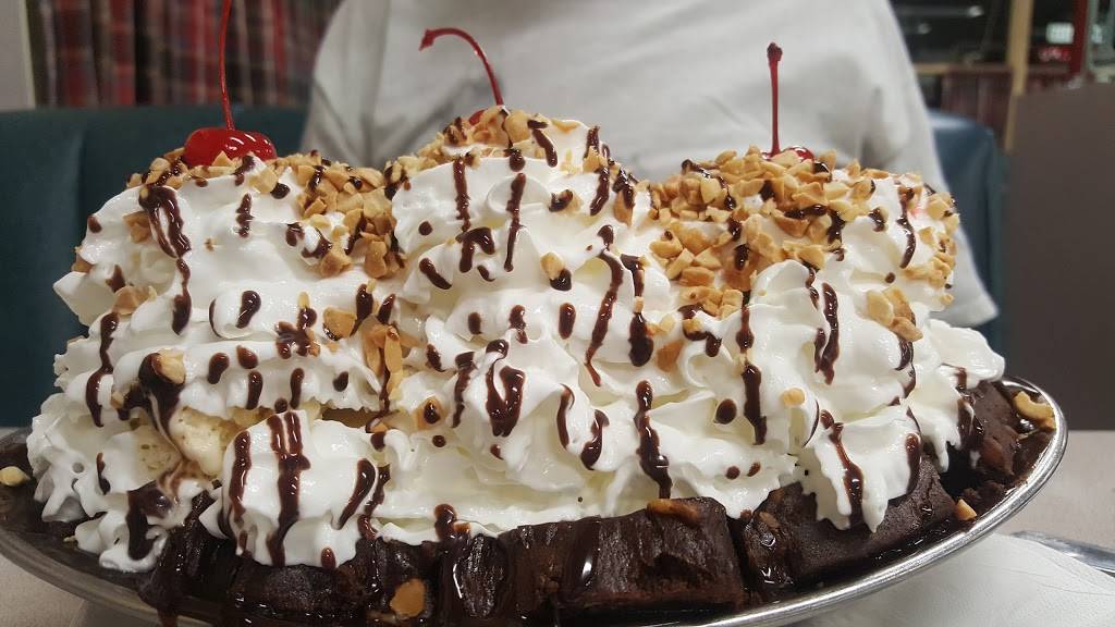 DZ Akins | meal takeaway | 6930 Alvarado Rd, San Diego, CA 92120, USA | 6192650218 OR +1 619-265-0218