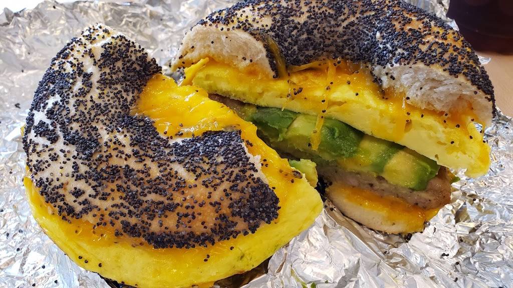 Moes Broadway Bagel | bakery | 3267 28th St, Boulder, CO 80304, USA | 7204069000 OR +1 720-406-9000