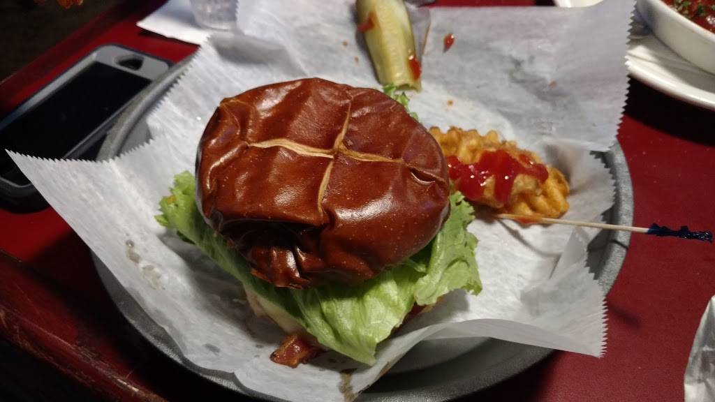 Jimmys Pub | restaurant | 16830 Chandler Rd, East Lansing, MI 48823, USA | 5173247100 OR +1 517-324-7100