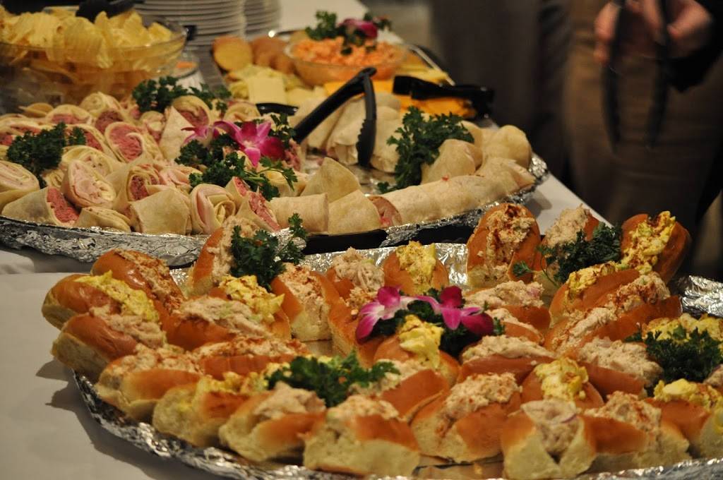 Williams Restaurant | restaurant | 184 Pearson Blvd, Gardner, MA 01440, USA | 9786327794 OR +1 978-632-7794