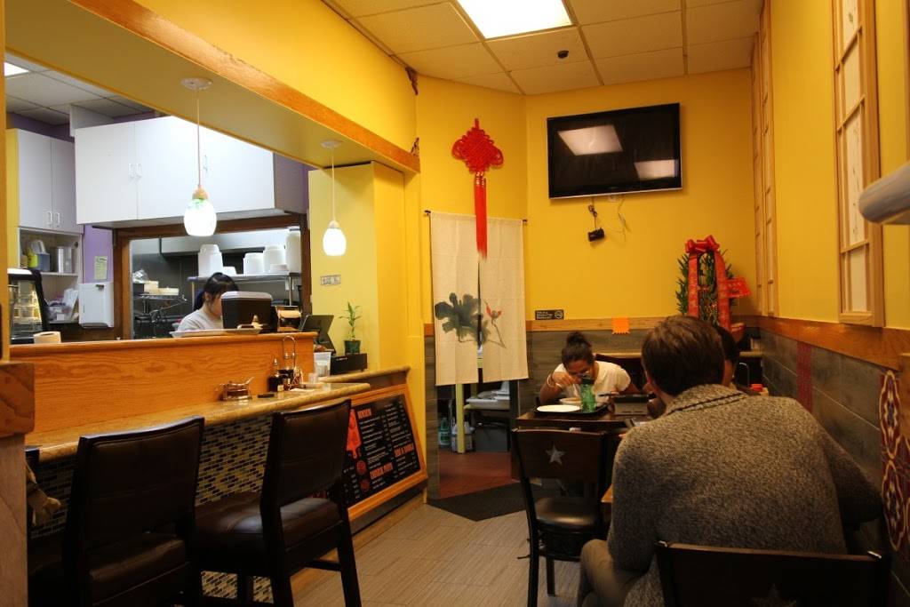 Memories of Shanghai | restaurant | 68-60 Austin St, Forest Hills, NY 11375, USA | 7188802938 OR +1 718-880-2938