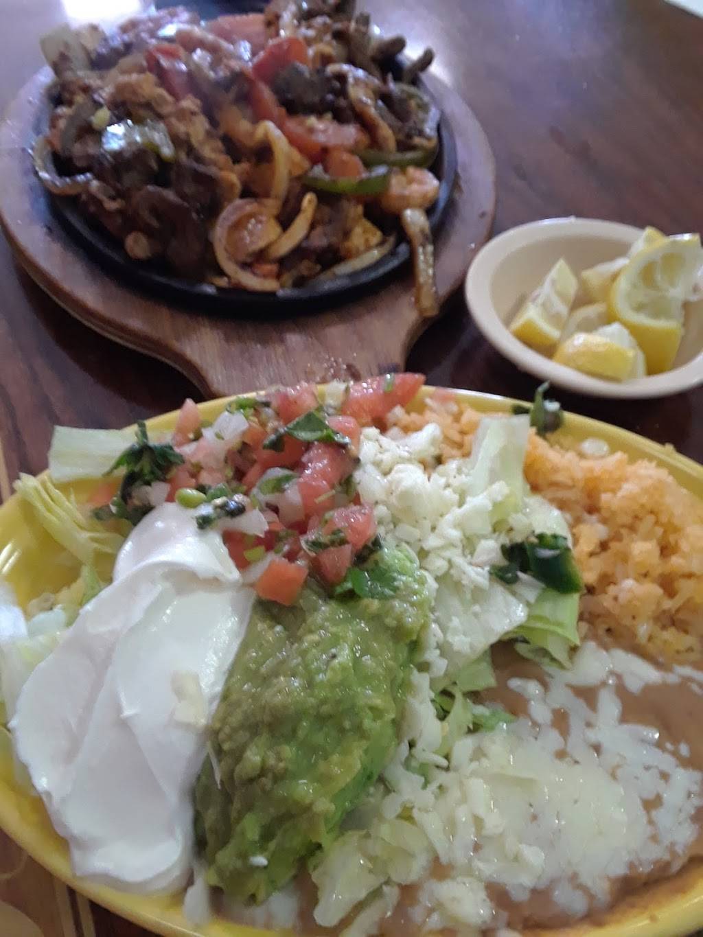 Nuevo Vallarta | restaurant | 10240 TN-57, Counce, TN 38326, USA | 7316890270 OR +1 731-689-0270