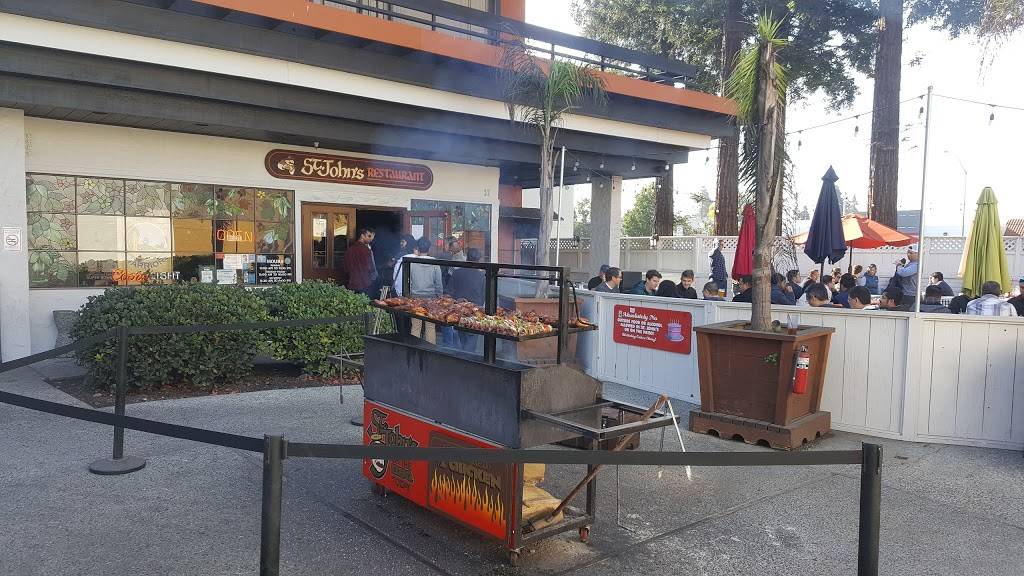 St. Johns Bar & Grill | restaurant | 510 Lawrence Expy, Sunnyvale, CA 94085, USA | 4087388515 OR +1 408-738-8515