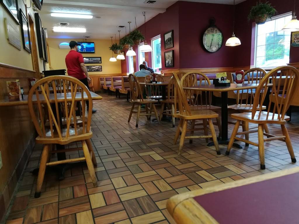 Tudors Biscuit World | restaurant | 1313 Fairlawn Ave, Dunbar, WV 25064, USA | 3047682046 OR +1 304-768-2046