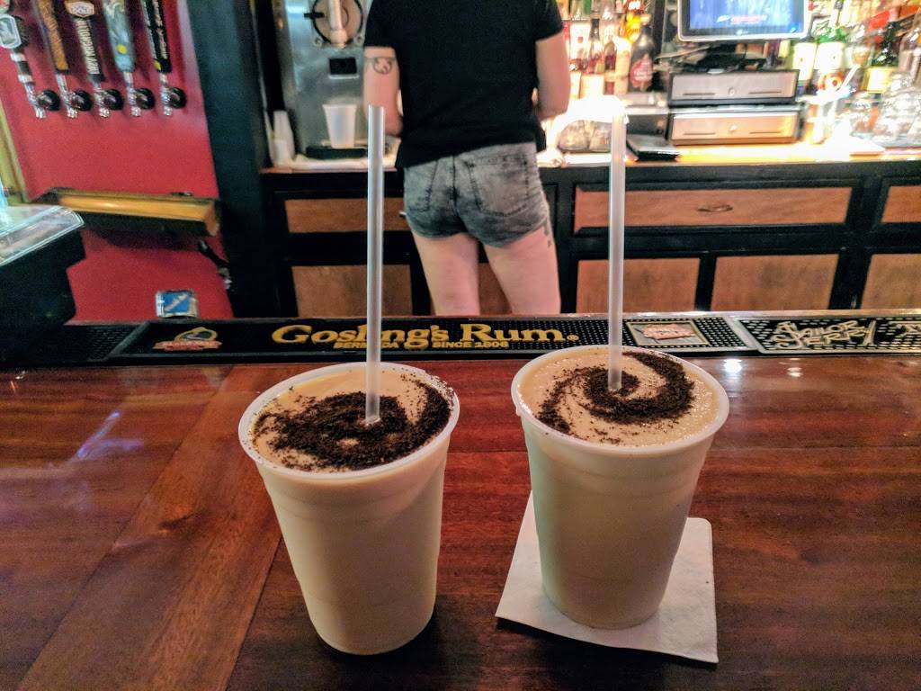 Junction Bar & Grill | restaurant | 3021 St Claude Ave, New Orleans, LA 70117, USA | 5042720205 OR +1 504-272-0205