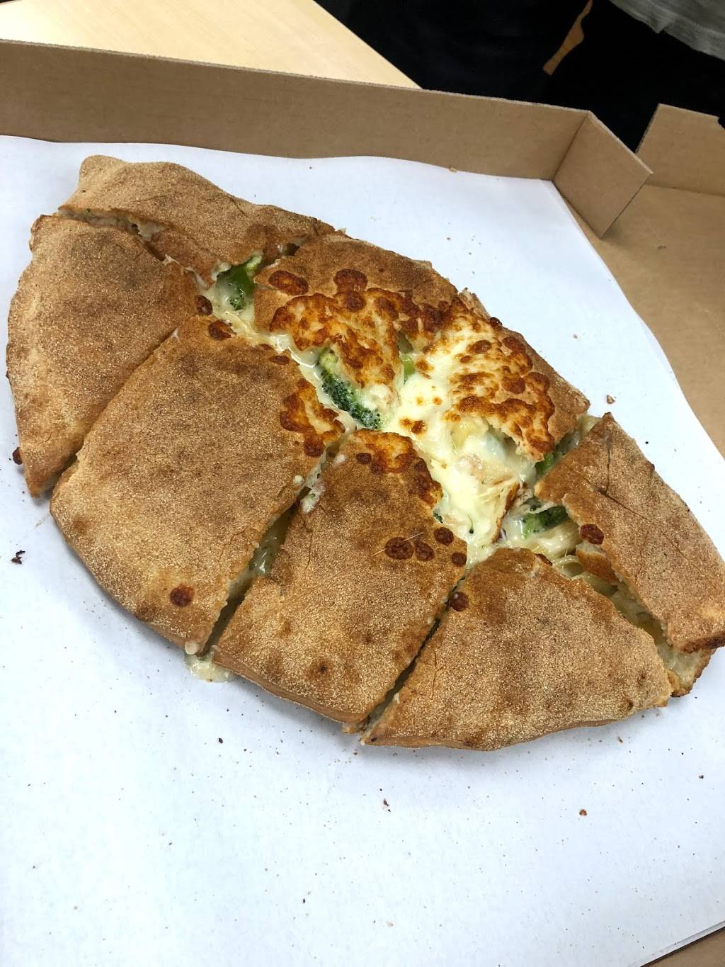 Main Street Deli & Pizza Inc | restaurant | 380 Washington St, Weymouth, MA 02188, USA | 7813400731 OR +1 781-340-0731