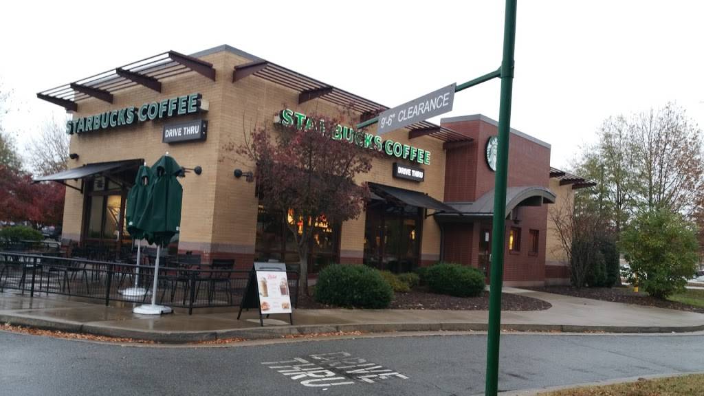 Starbucks | cafe | 2400 Chesapeake Square Ring Rd #104, Chesapeake, VA 23321, USA | 7574882123 OR +1 757-488-2123