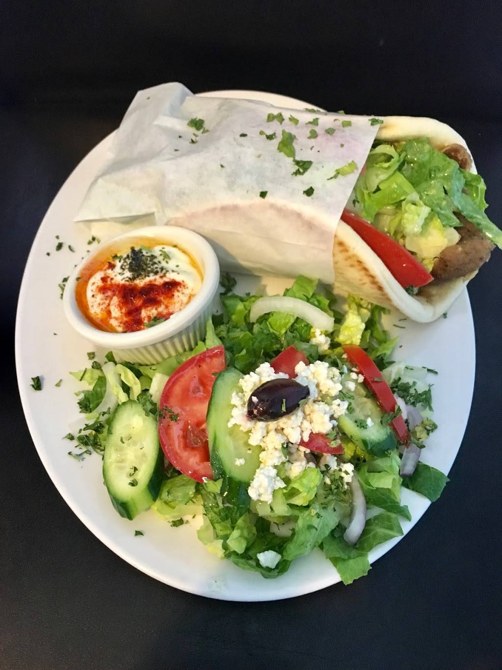 Santorini Gyro | restaurant | 68375 E Palm Canyon Dr, Cathedral City, CA 92234, USA | 7608313663 OR +1 760-831-3663