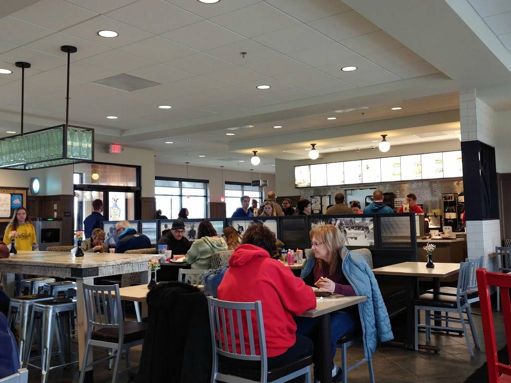Chick-fil-A | restaurant | 1545 Edgeknoll Dr SE, Grand Rapids, MI 49508, USA | 6166566000 OR +1 616-656-6000