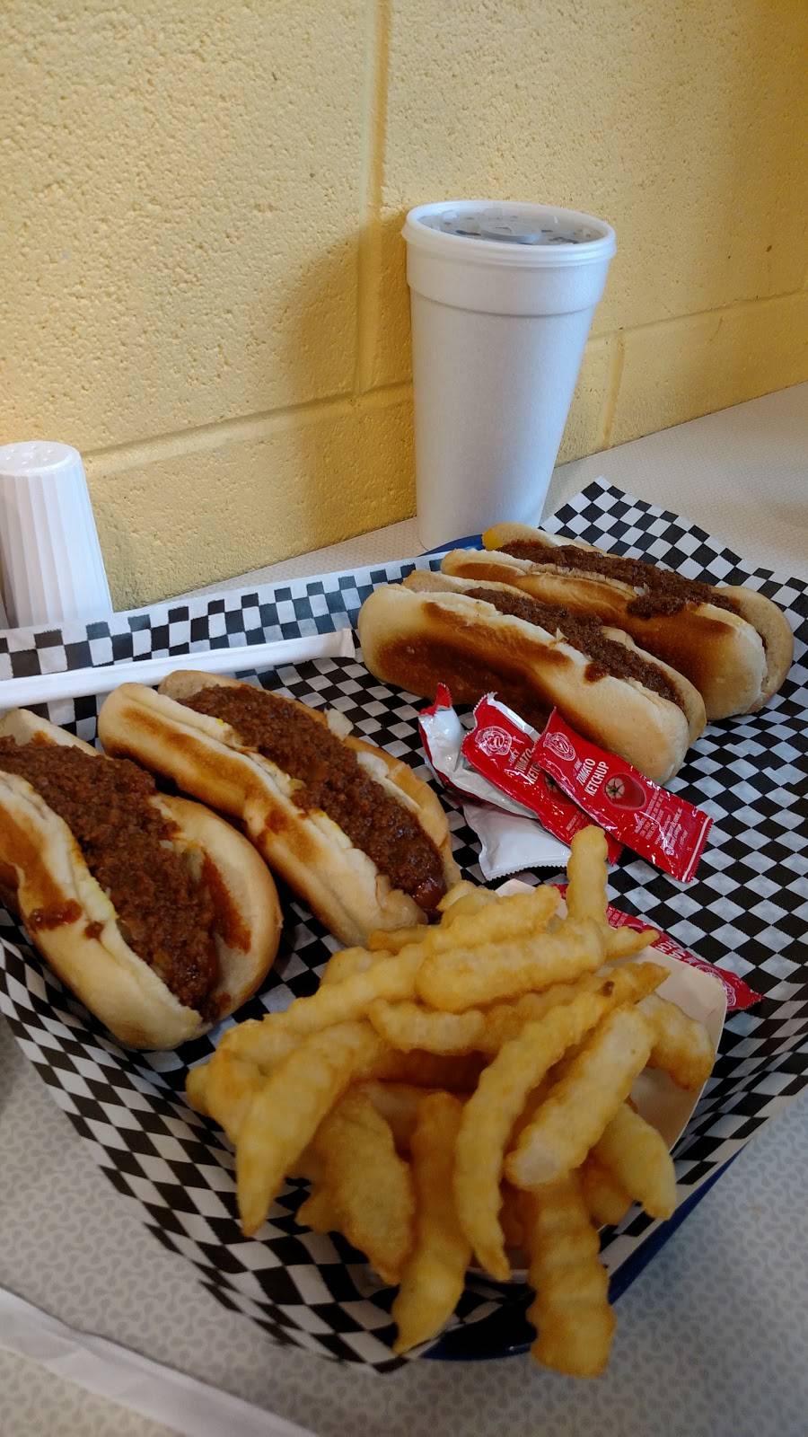 Roanoke Weiner Stand | restaurant | 110 Market Square SE, Roanoke, VA 24011, USA | 5405628090 OR +1 540-562-8090