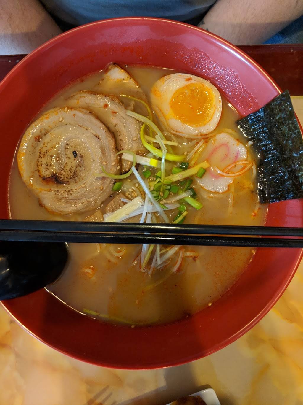 Yi Pin Xiang | restaurant | 1219 W Main St, Peoria, IL 61606, USA | 3098392060 OR +1 309-839-2060