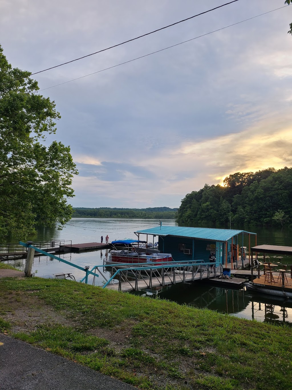 Bumpus Marina | restaurant | 197 Marina Rd, Bumpus Mills, TN 37028, USA | 9312325238 OR +1 931-232-5238