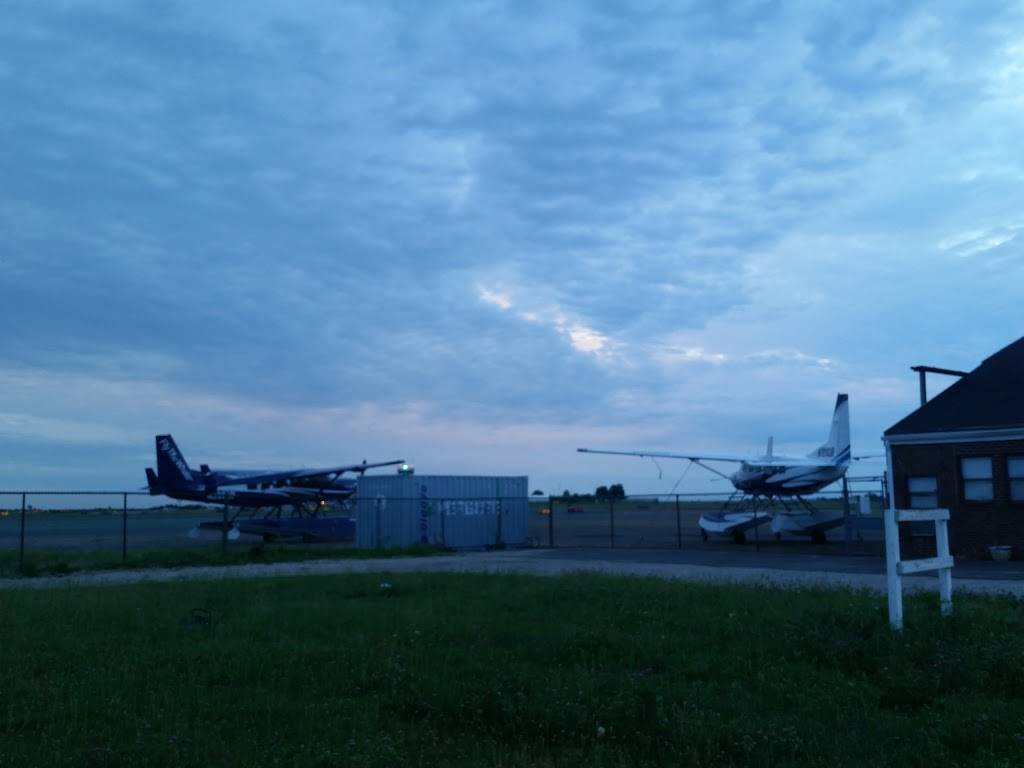 Windsock Inn Inc | restaurant | 295 Main St, Stratford, CT 06615, USA | 2033789117 OR +1 203-378-9117