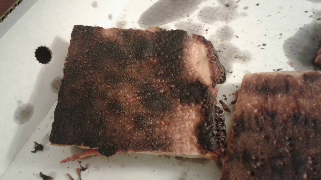 Gina Marias Pizza | meal delivery | 330 Lake Dr E, Chanhassen, MN 55317, USA | 9529346600 OR +1 952-934-6600