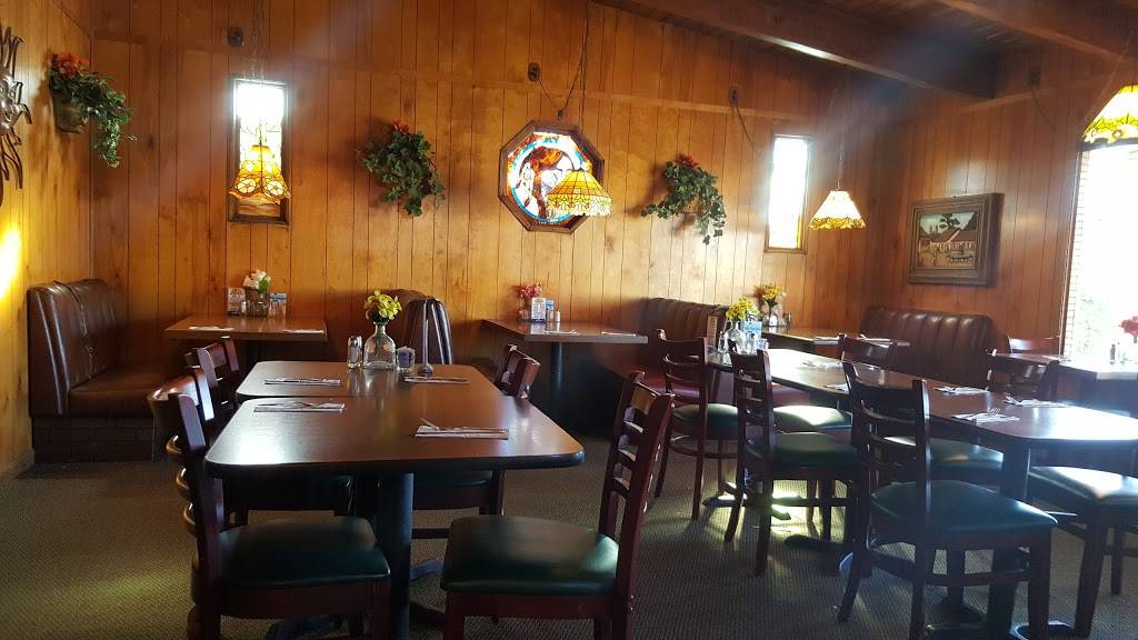 Colina De Oro | restaurant | 17810 CA-49, Plymouth, CA 95669, USA | 2092453278 OR +1 209-245-3278