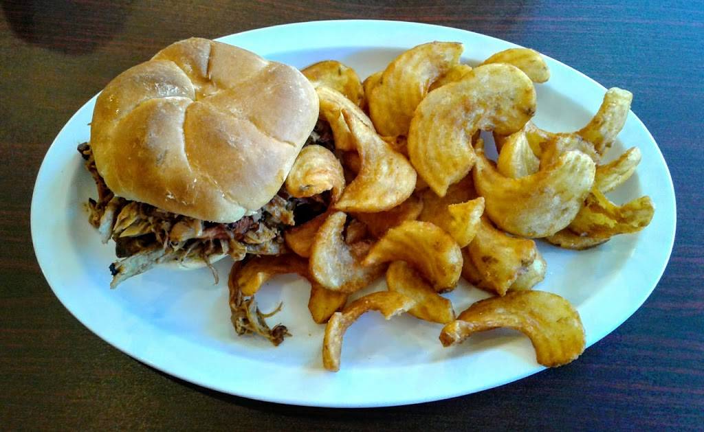 The Tennessee Grill | restaurant | 4220 W Summit Walk Ct #1202, Phoenix, AZ 85086, USA | 6235511500 OR +1 623-551-1500