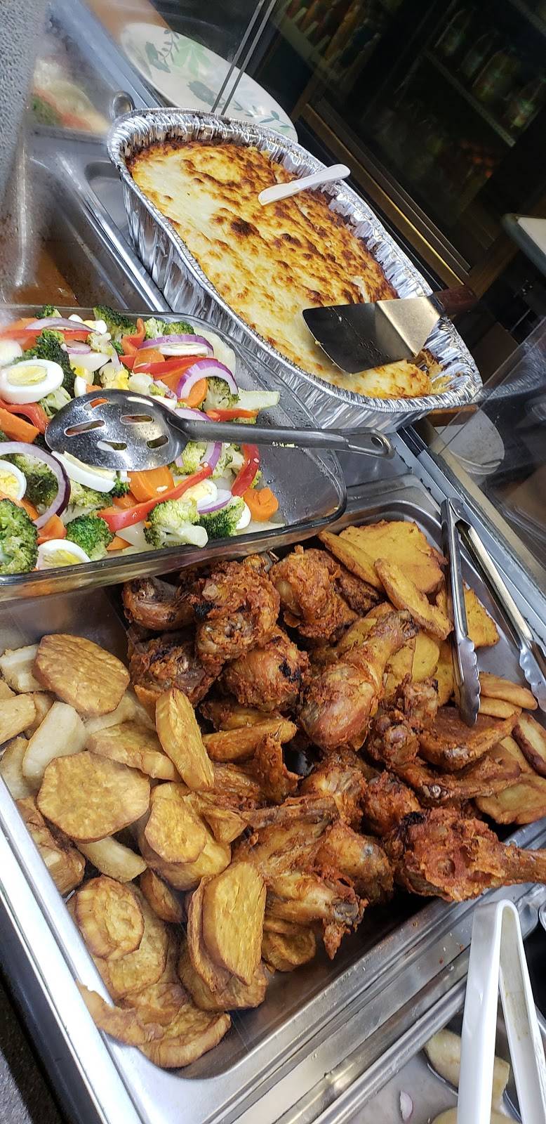 Villamar Caribbean Restaurant | restaurant | 31 White St, Haverhill, MA 01830, USA | 9783734090 OR +1 978-373-4090