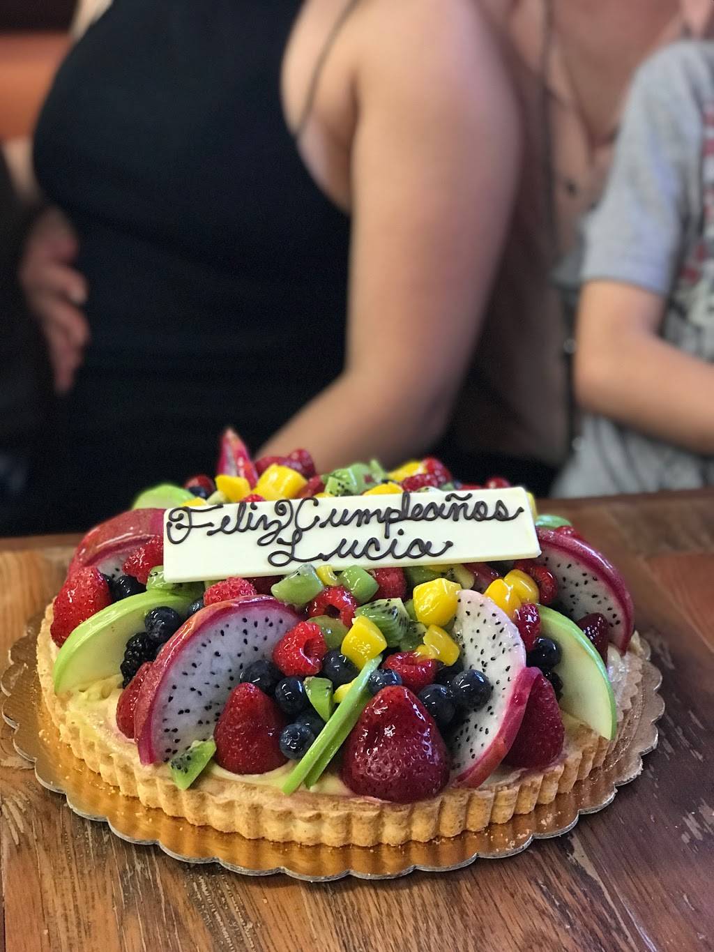 Lucias tacos | restaurant | 4811 Azusa Canyon Rd, Baldwin Park, CA 91706, USA | 6263388748 OR +1 626-338-8748