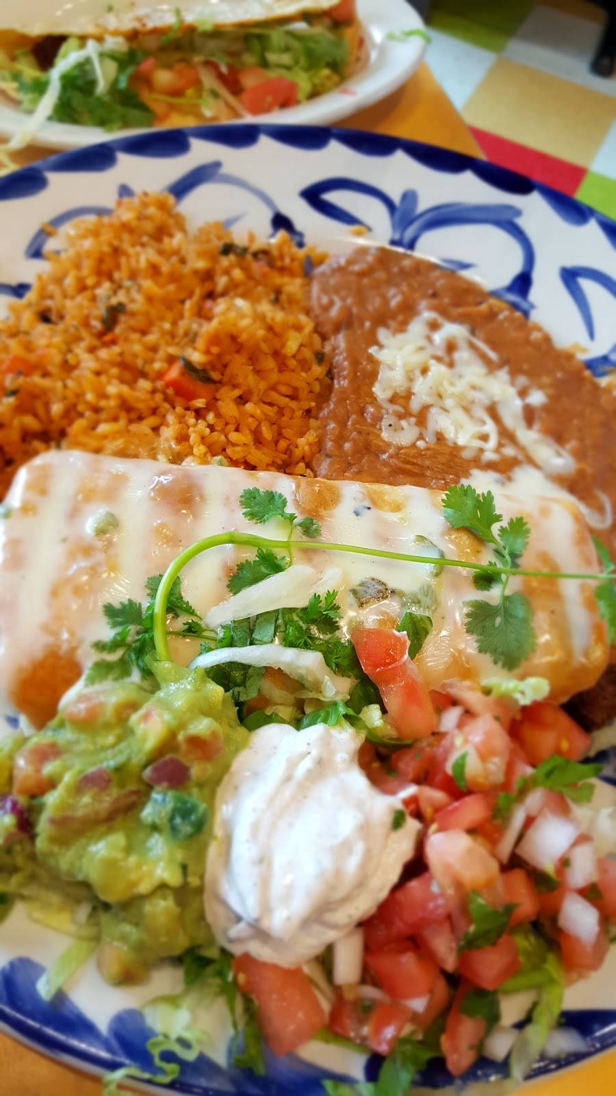 Loco Burro Fresh Mex Cantina | restaurant | 735 Parkway #1, Gatlinburg, TN 37738, USA | 8654305624 OR +1 865-430-5624