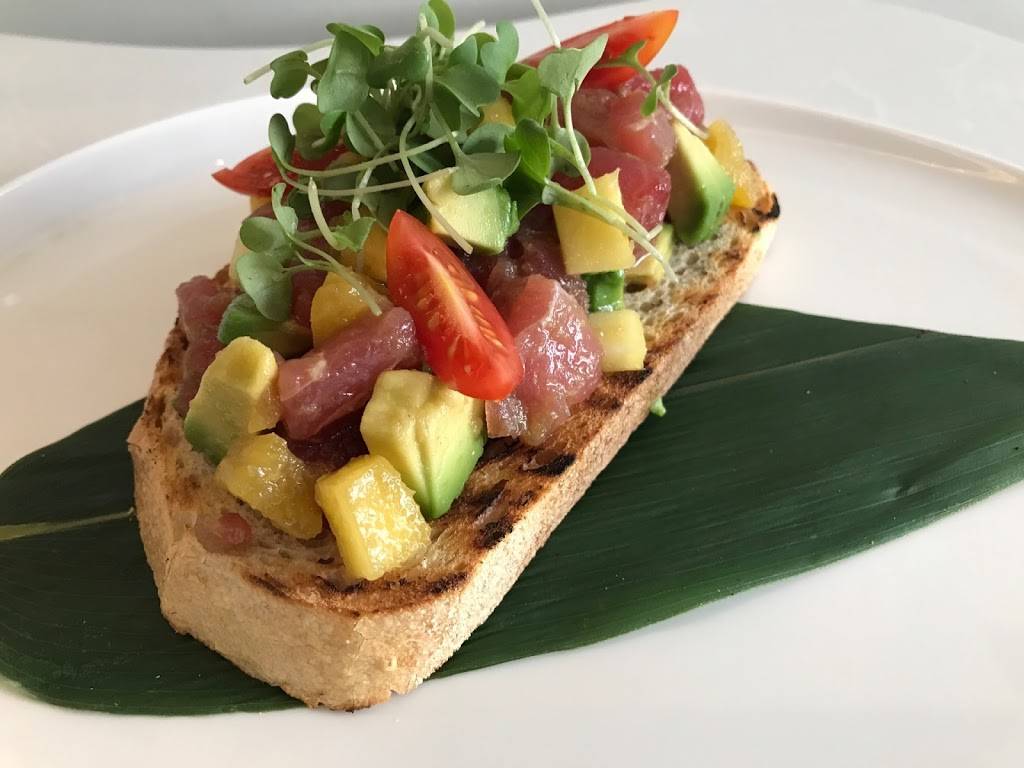 Friends Sushi on State | restaurant | 804 N State St, Chicago, IL 60610, USA | 3126431219 OR +1 312-643-1219