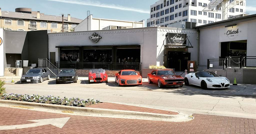 Clutch Bar and Restaurant | restaurant | 2520 Cedar Springs Rd, Dallas, TX 75201, USA | 9729793460 OR +1 972-979-3460