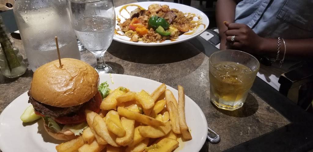 The Grille | restaurant | 101 Back Creek Dr, Middletown, DE 19709, USA | 3023786499 OR +1 302-378-6499