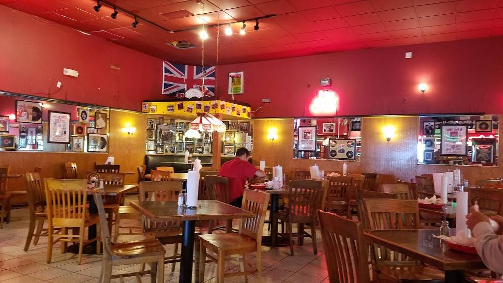 Fuddruckers | restaurant | 2373 Austin Pkwy, Flint, MI 48507, USA | 8108208584 OR +1 810-820-8584