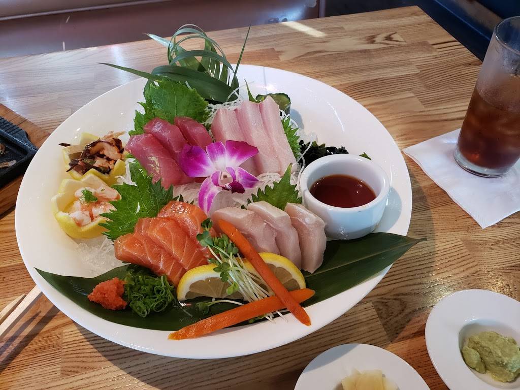 Kabuki Japanese Restaurant | restaurant | 7801 Edinger Ave, Huntington Beach, CA 92647, USA | 7148989239 OR +1 714-898-9239